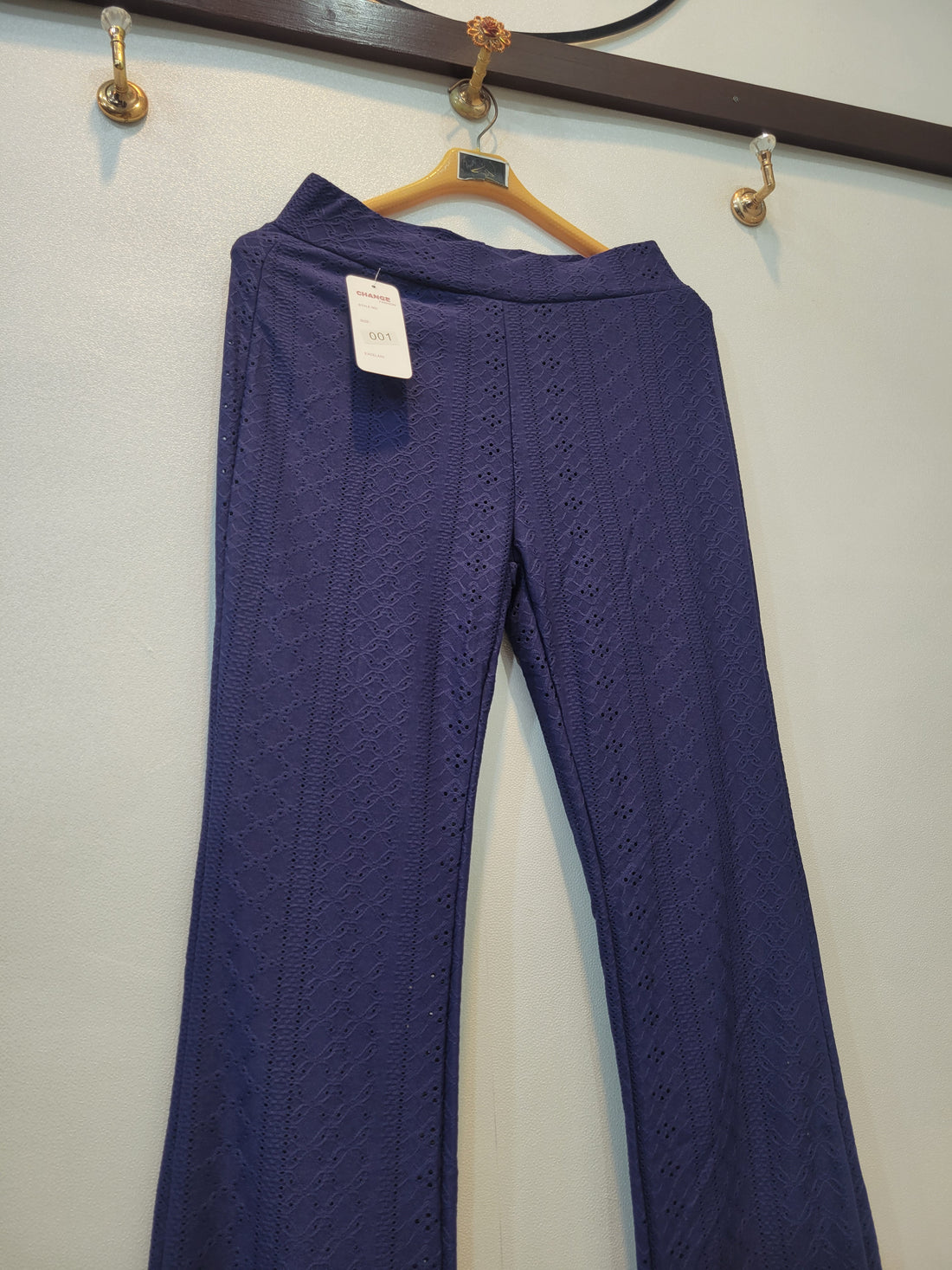 Cutwork Flapper (Navy blue)