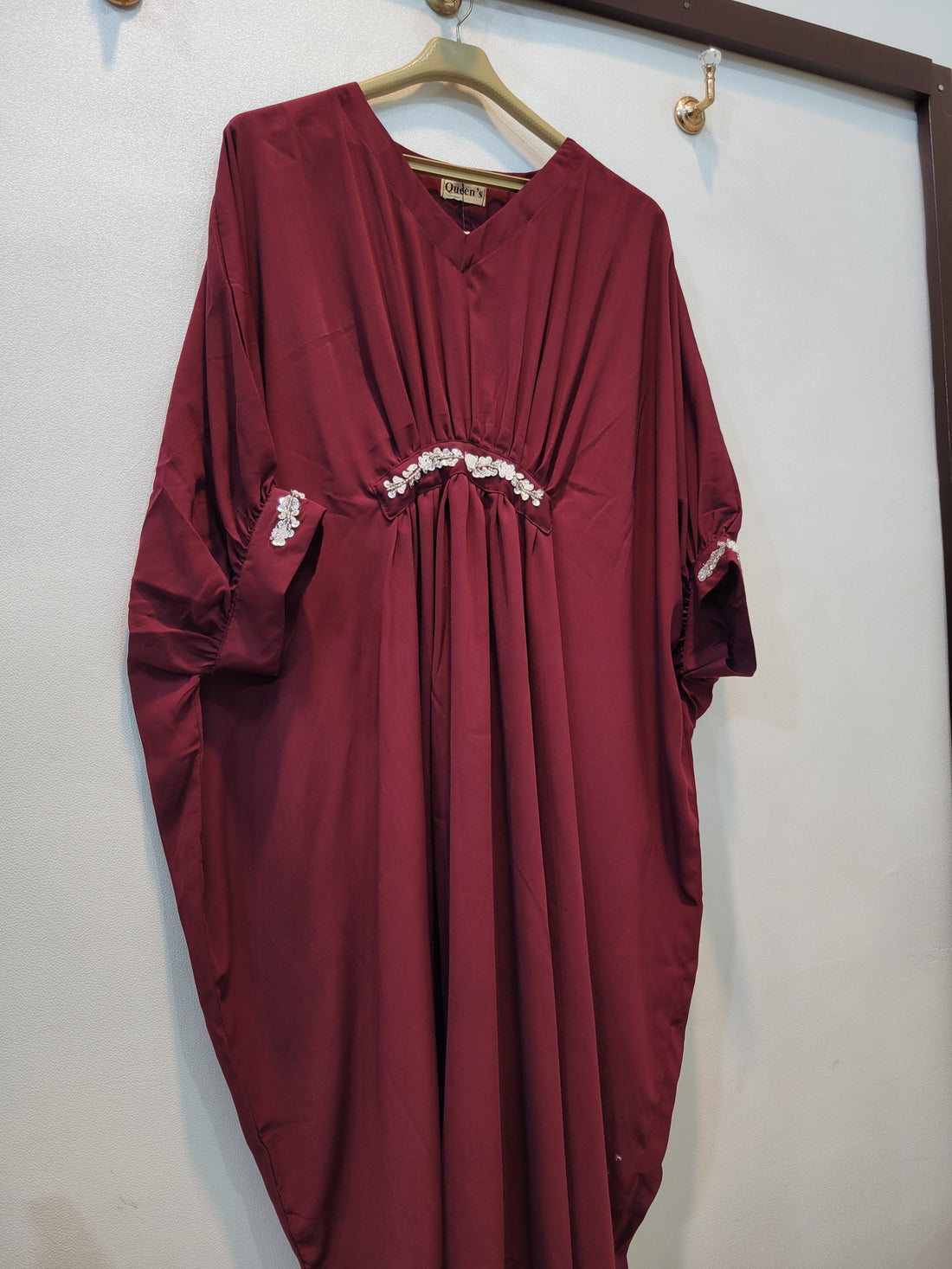 Handwork Solid Kaftaan (Maroon)