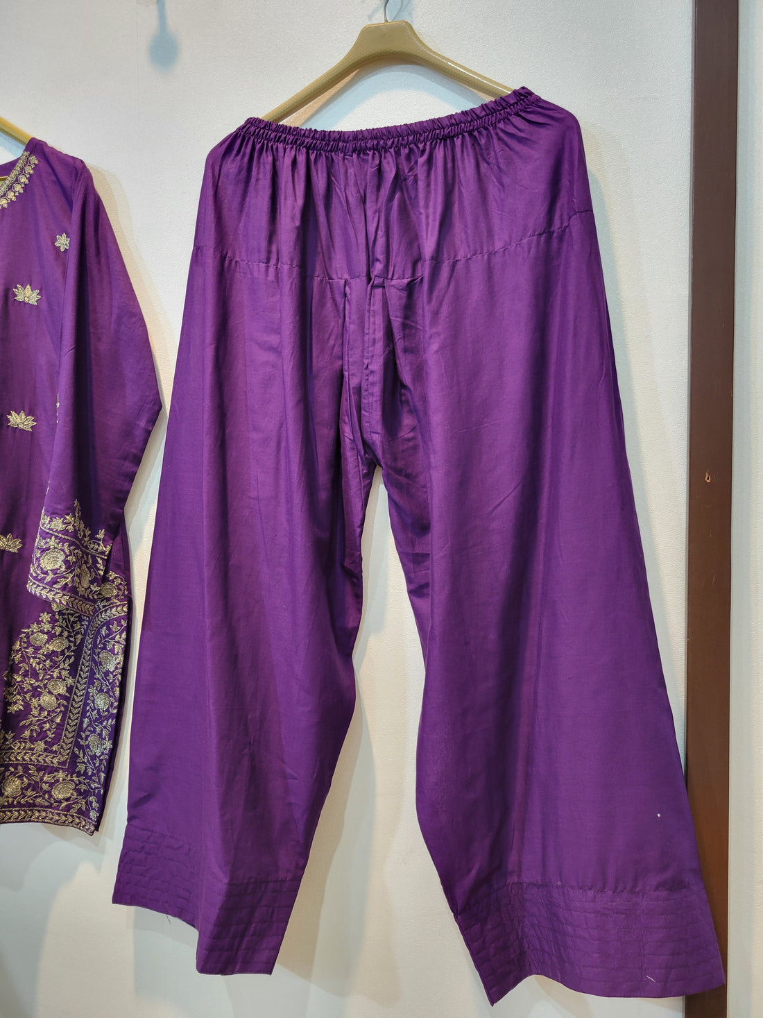 Bayaan Farshi (Purple)