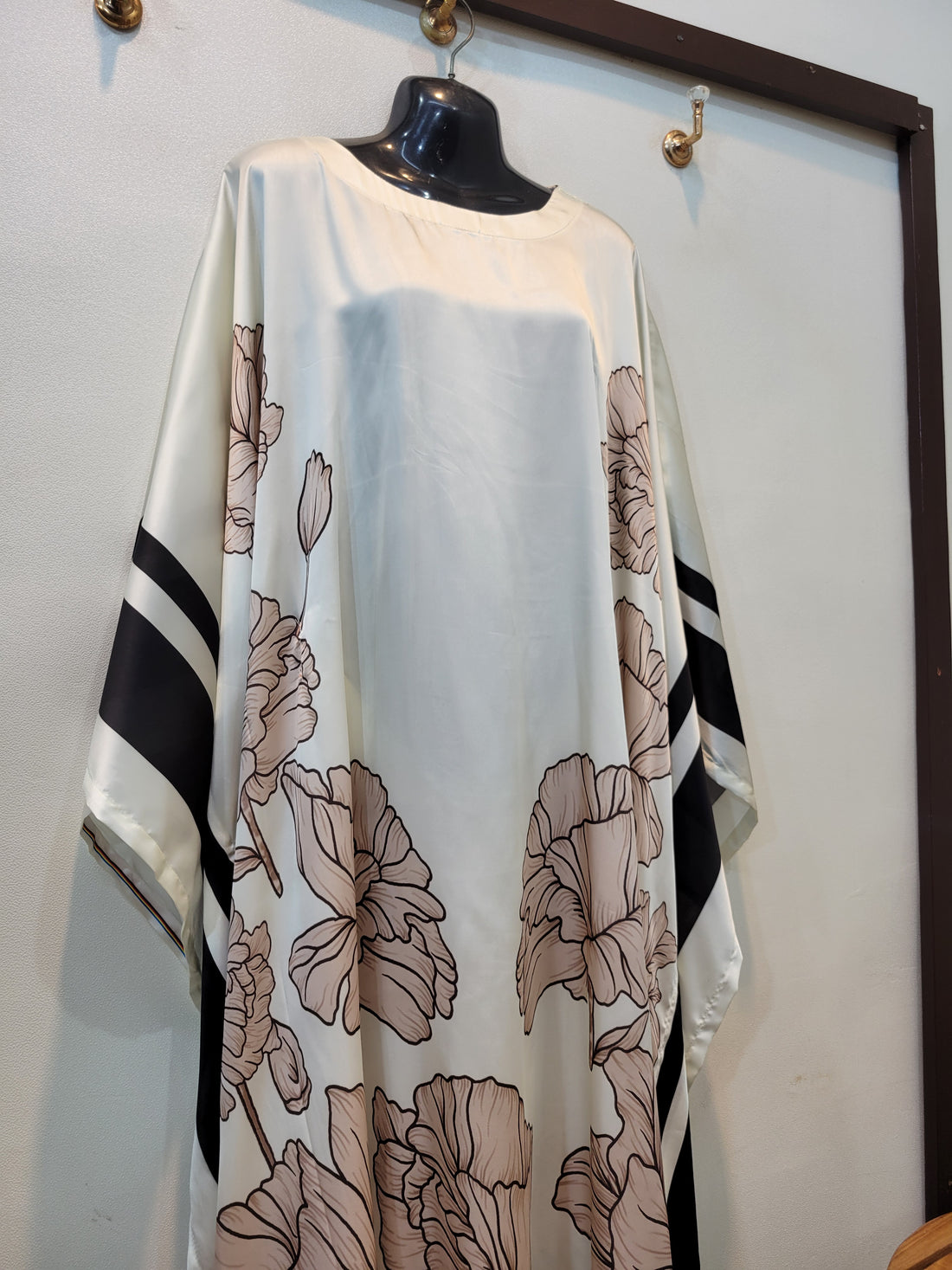 Silky Kaftaan (white)