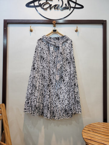 Skirt (White and Black)