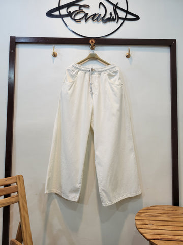 Baggy Breeze Flapper (White)