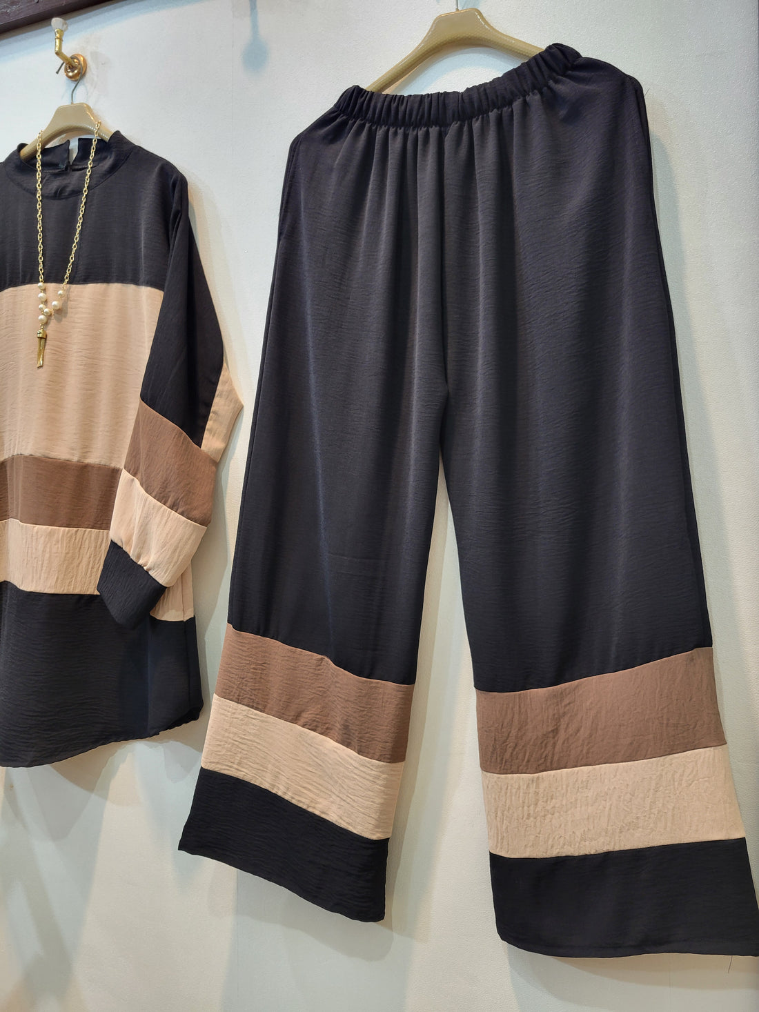 Trendline Coord (Black)