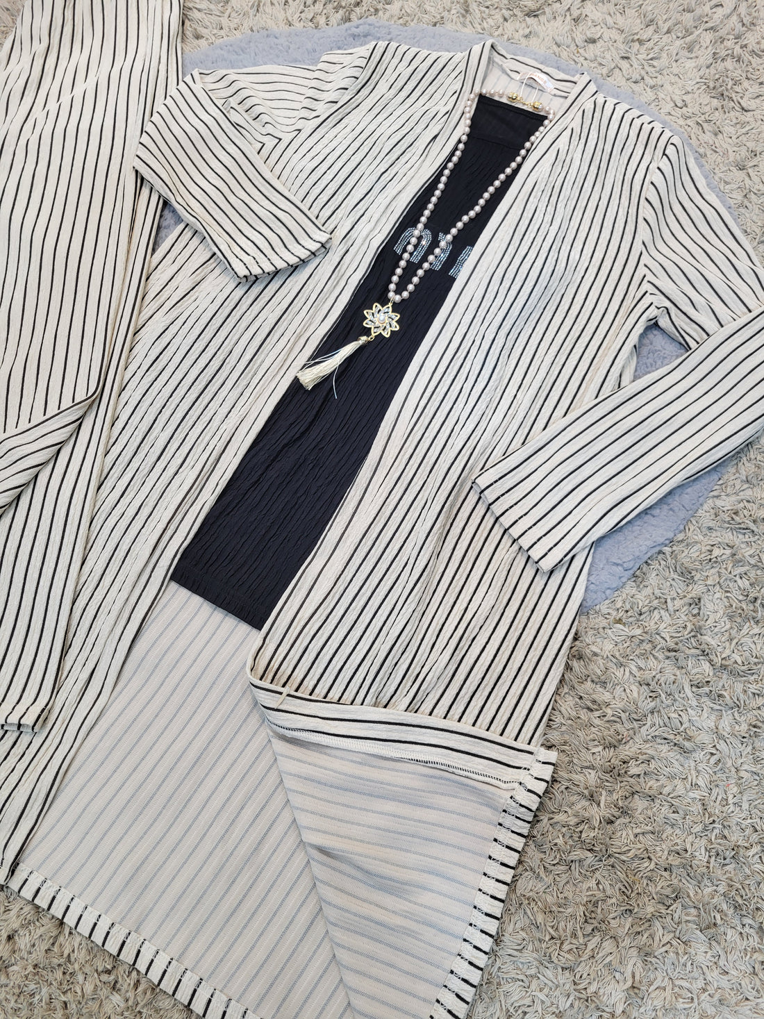 Glamorous Shrug Coord (White)