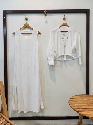 Aura (White)