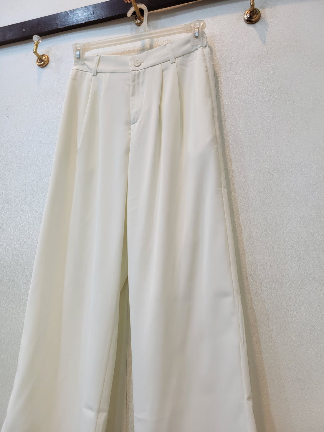 Classic Dress Pant (White)
