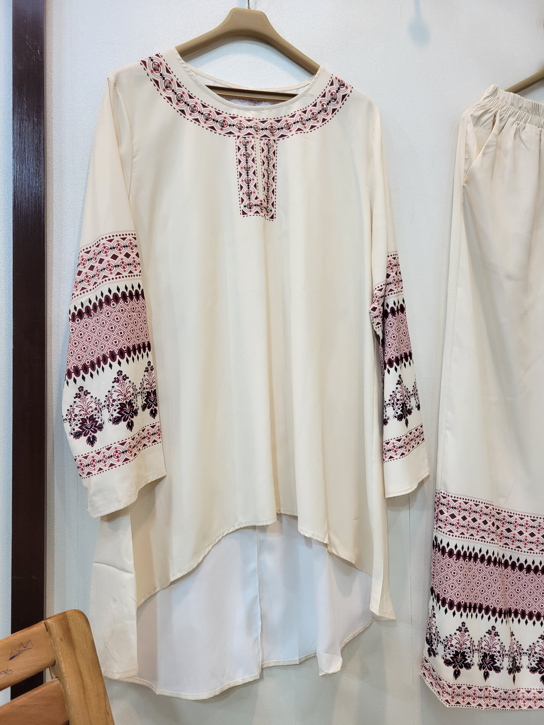 Aesthetic Coord (Off White)
