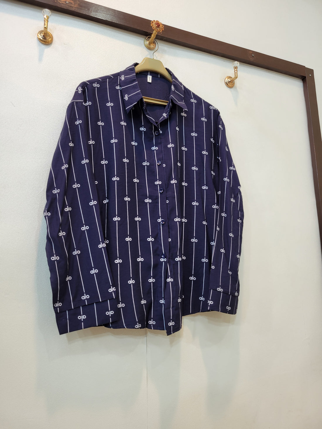 alo Button Down Shirt (Navy Blue)