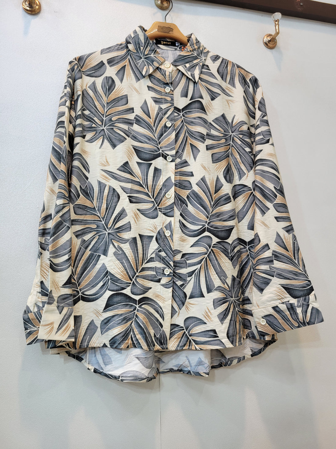 Leaf Front Open Shirt (Grey)