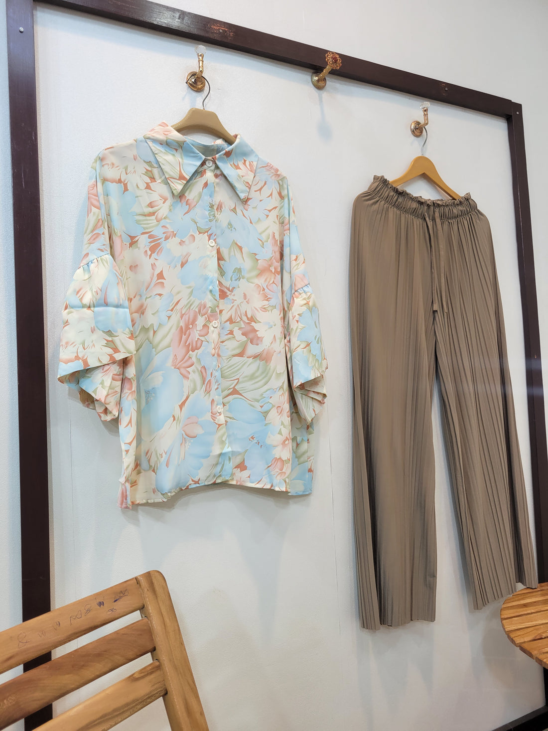 Comfy Co-ord (Sky Floral with Skin)