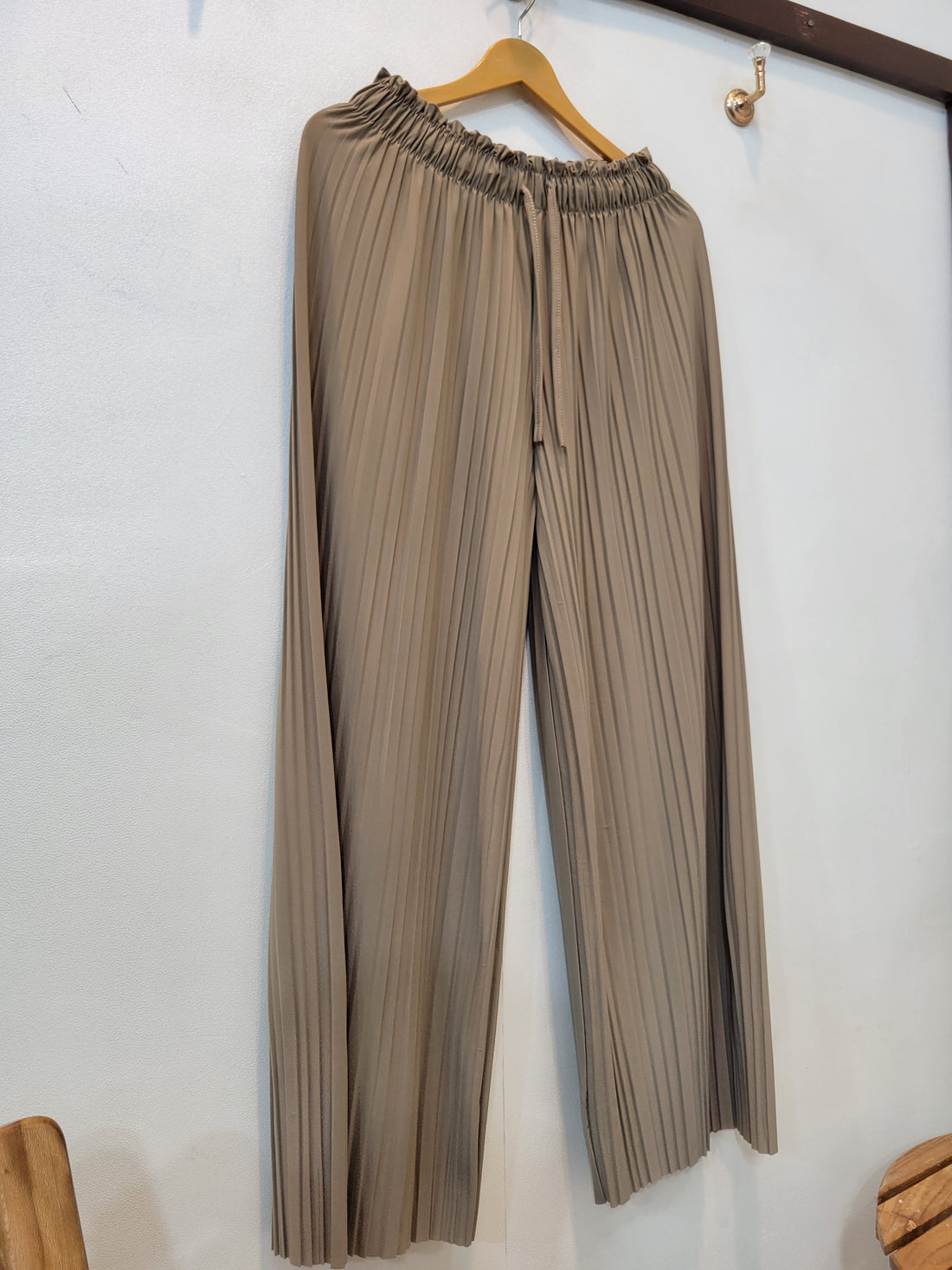 Crunch Trouser (Beige)