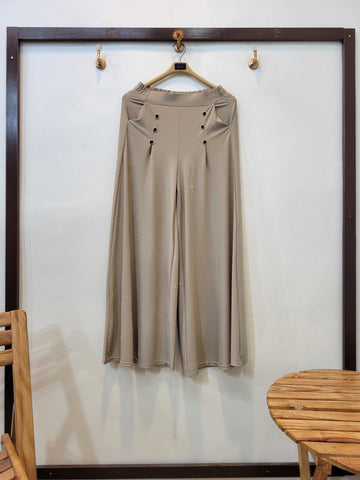 6 Button Jersey Flapper Stone (Skin)