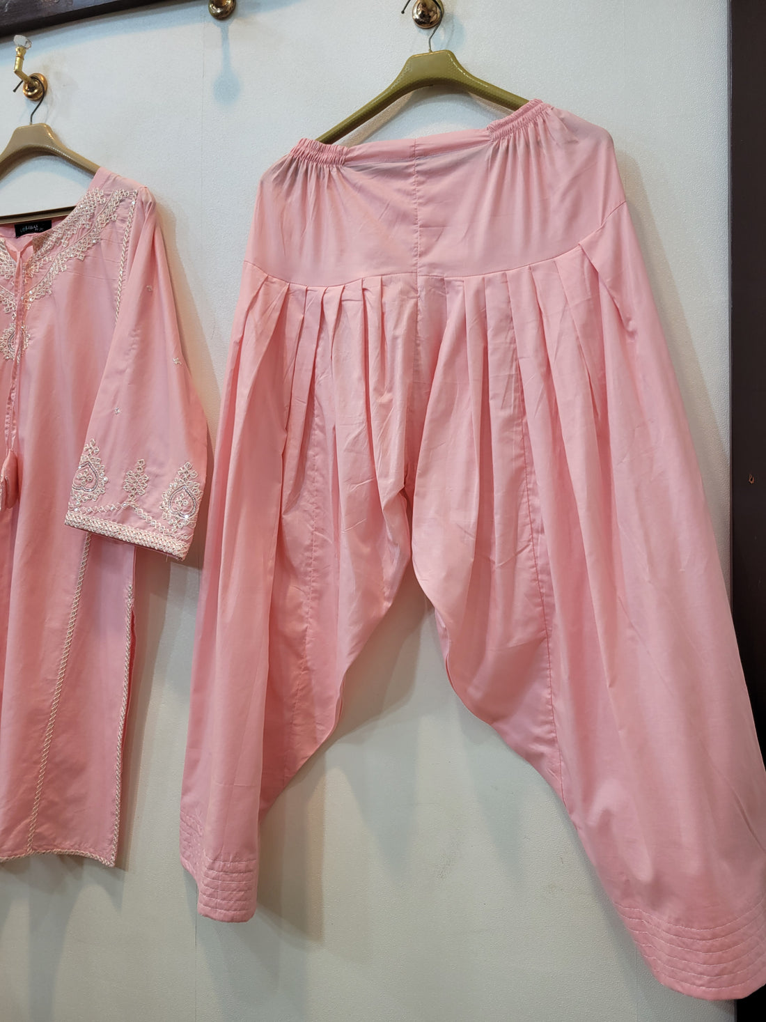 Summer Cotton Lawn Emb 2pcs ({Pink)
