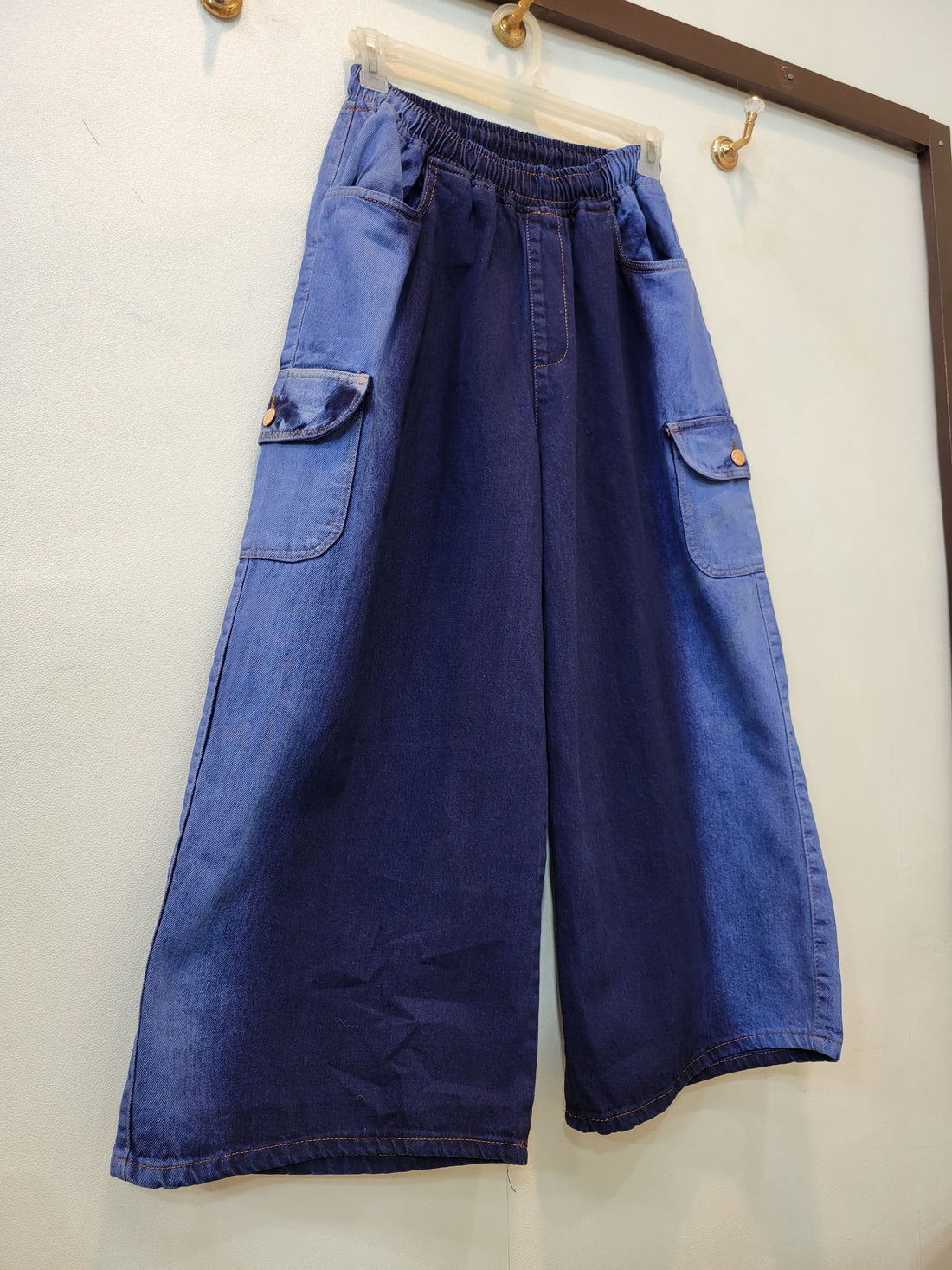 Sweet Cargo (Dark Blue)
