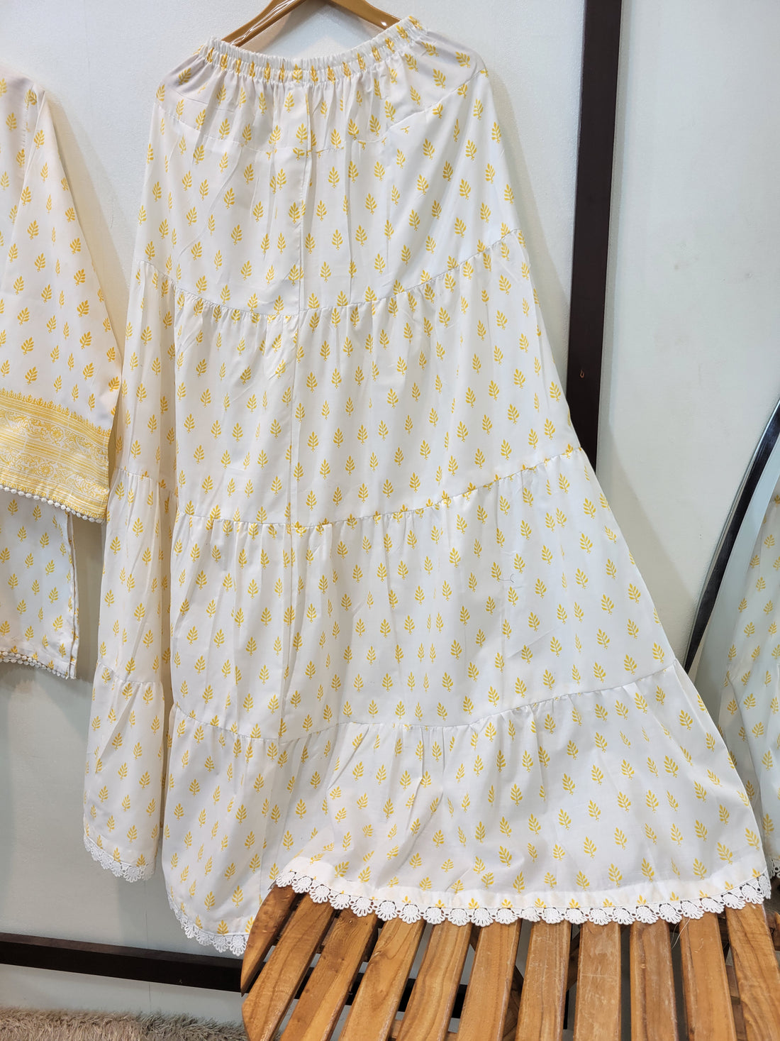 Rung Skirt Shirt ( Yellow )