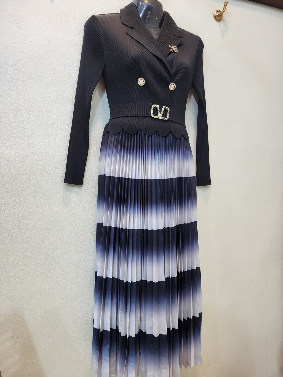 Korean Elegant Frock (Black)