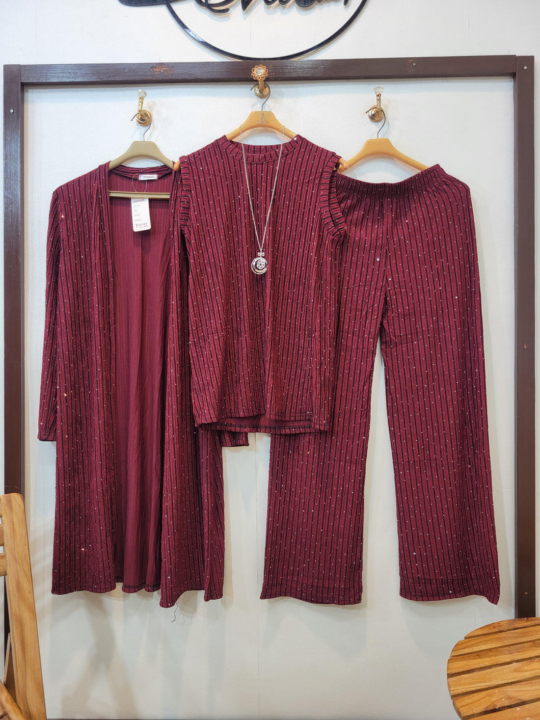 Glamorous 2.O (Maroon)