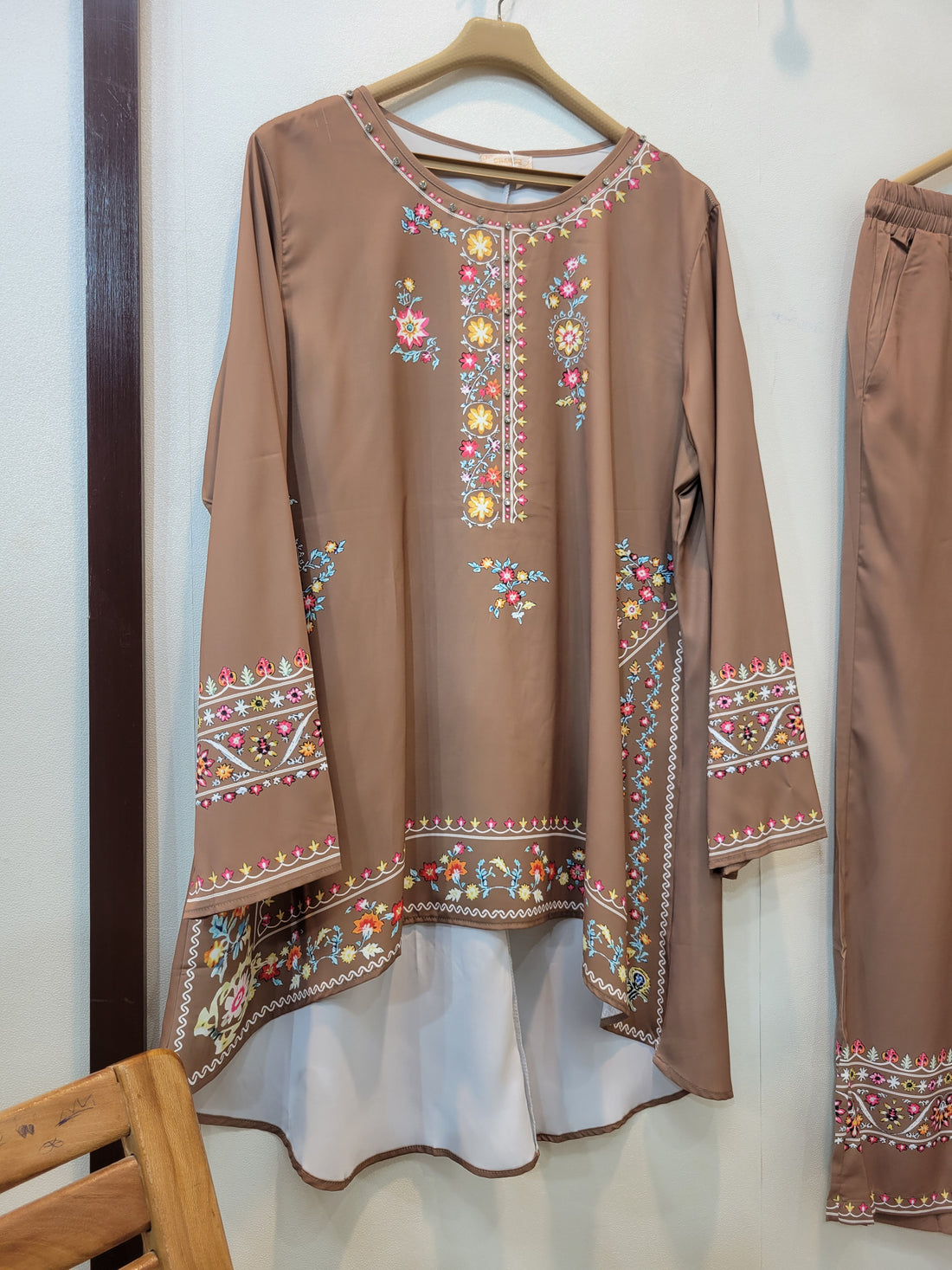 Floral Luxe Coord (Khaki Brown)