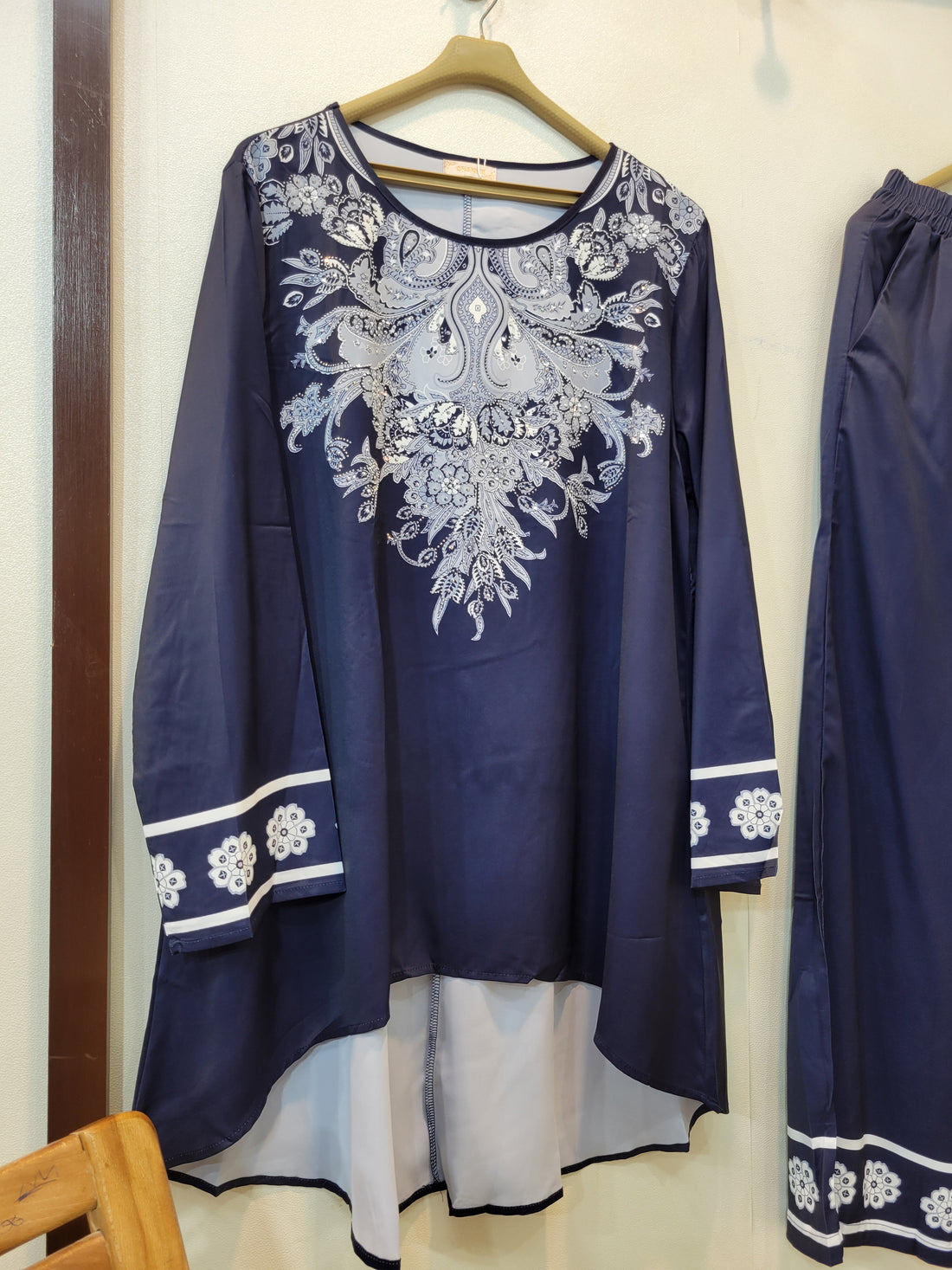 Flower Coord (Navy Blue)