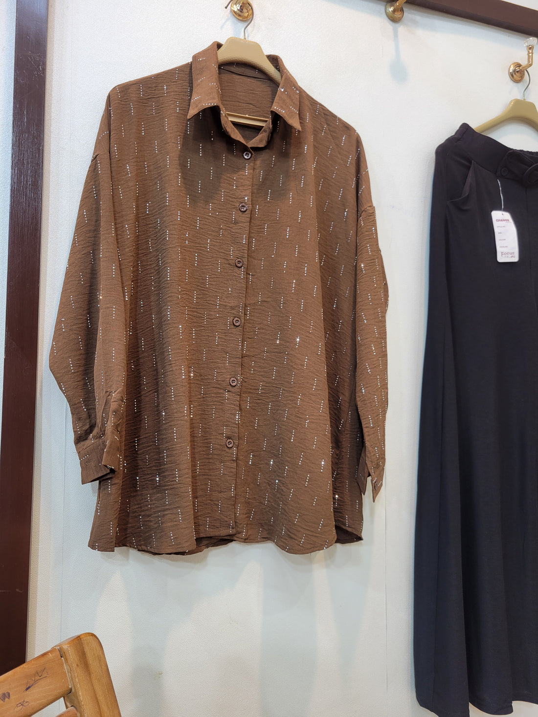 Linear (Brown)