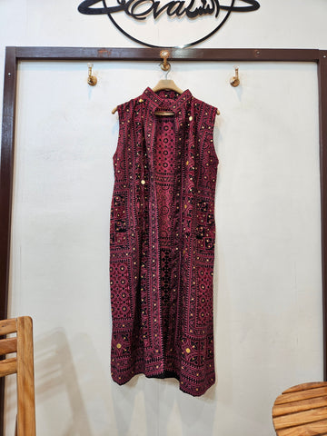 Traditional Handicraft Coat (Plum)