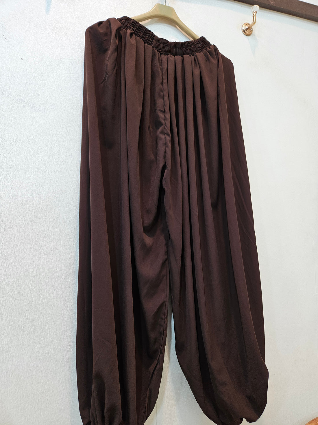 Balloon Pant (Chocolate Brown)