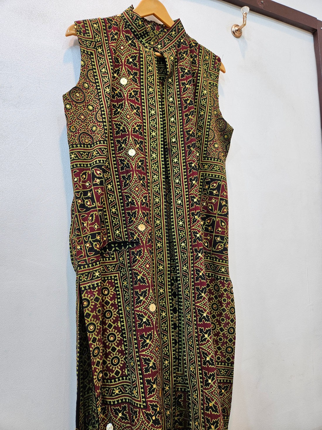 Traditional Handicraft Coat (Green)