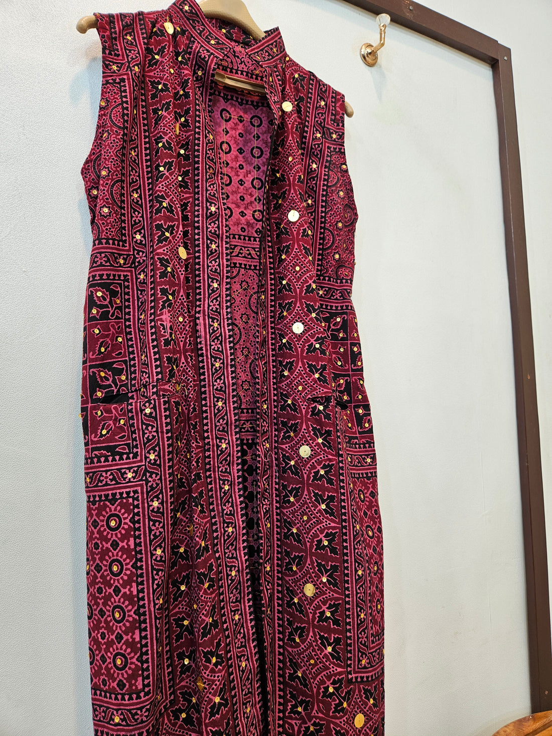 Traditional Handicraft Coat (Plum)