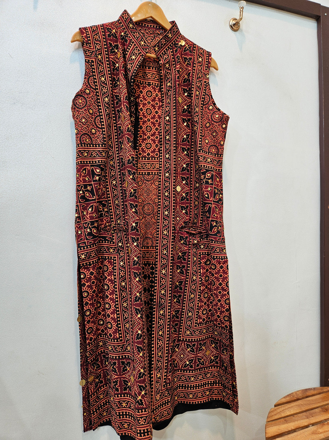 Traditional Handicraft Coat (Rust)