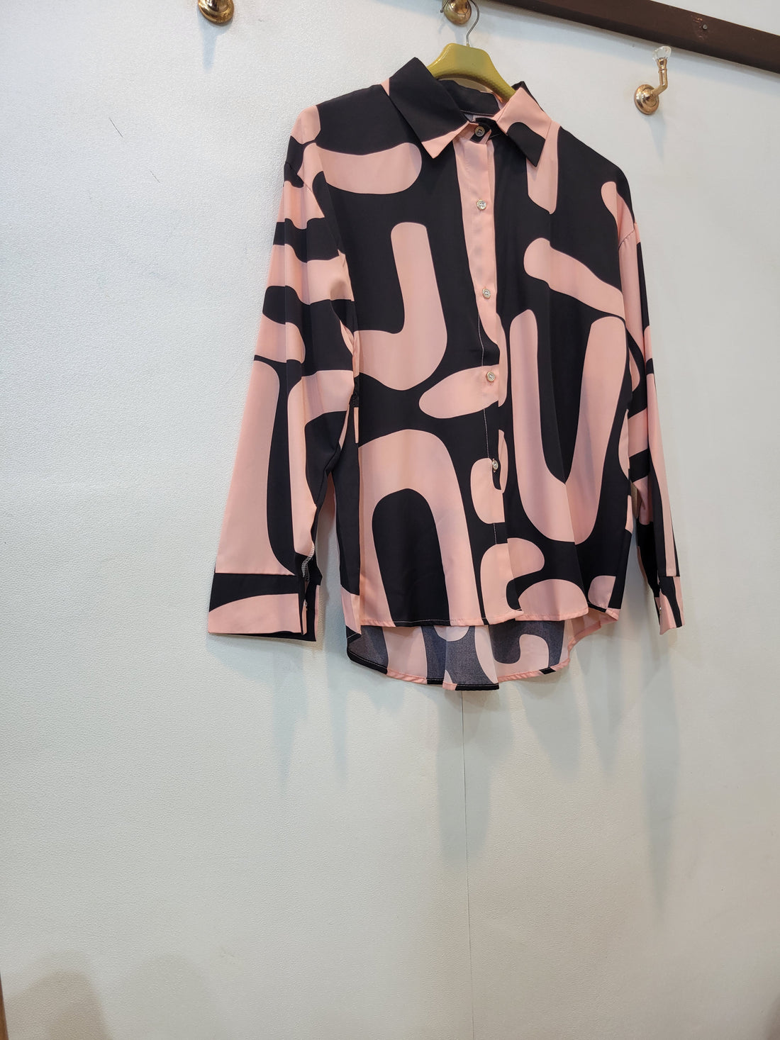 Soulmate Shirt (Black Pink)